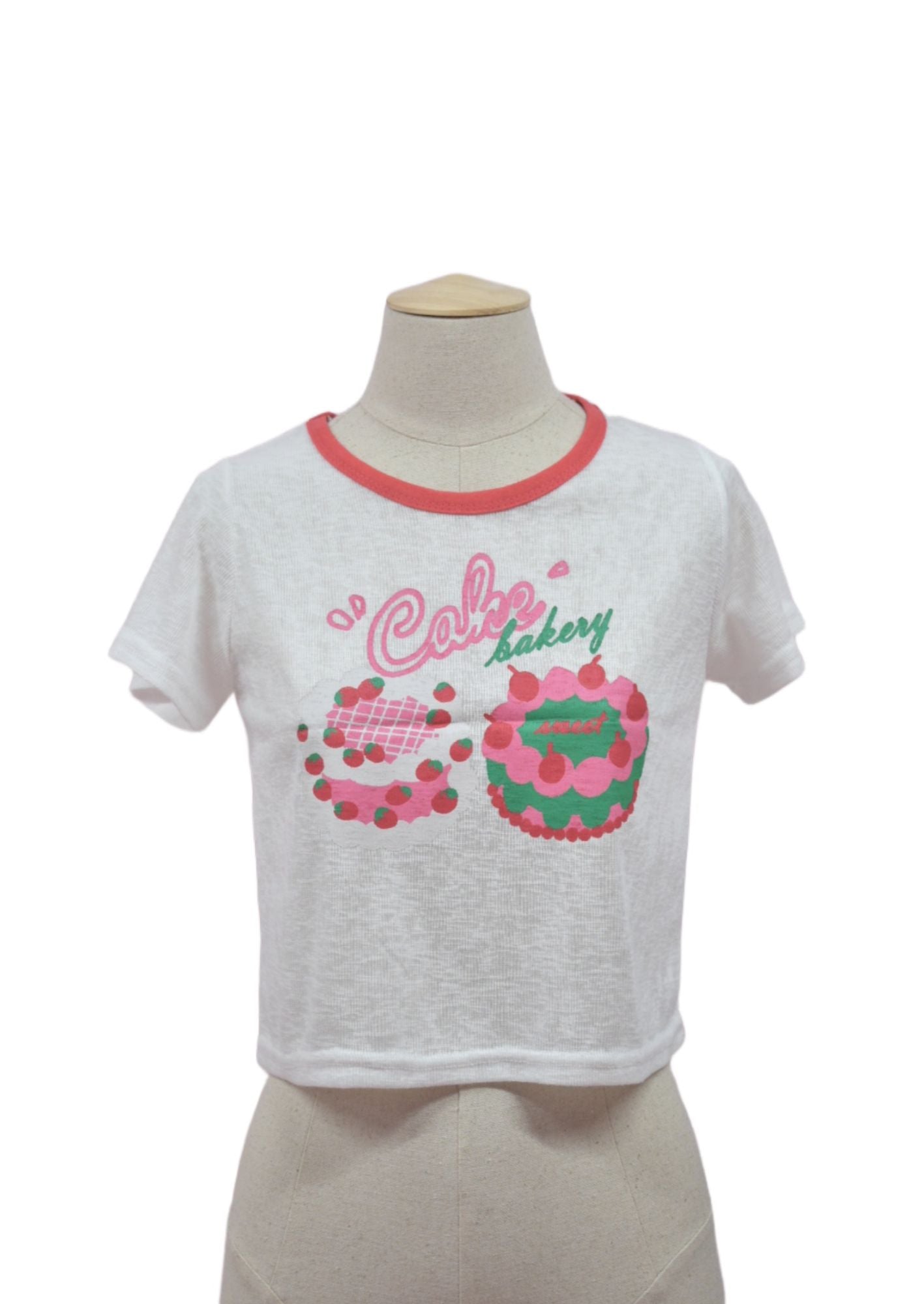 Top Strawberry Cake