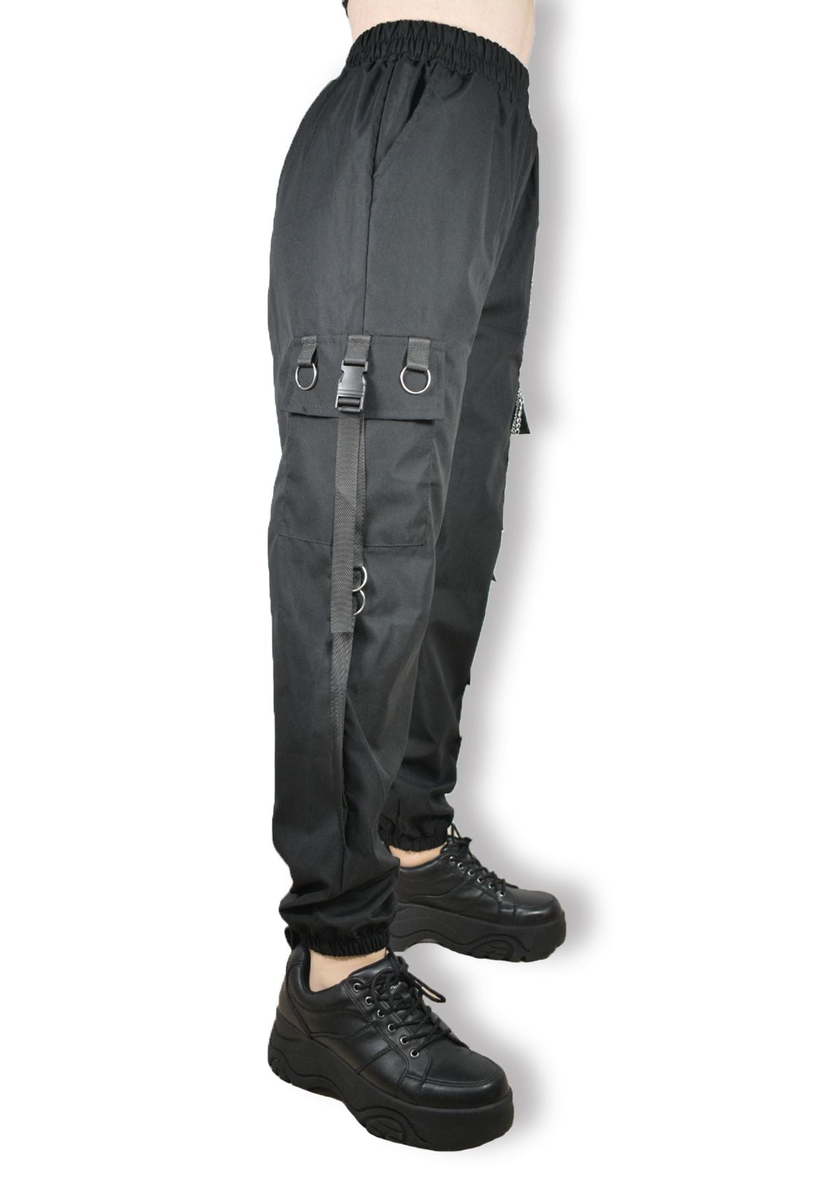 Pantalon Cargo con Anillas y Cadena 2